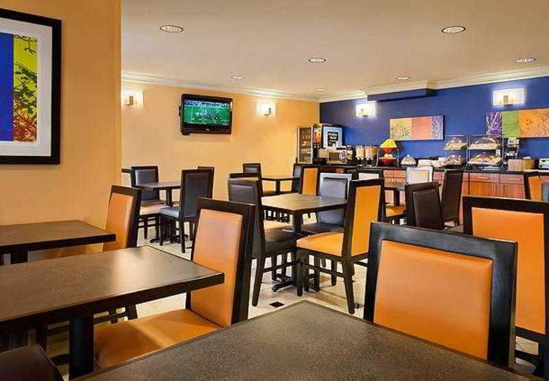 Fairfield Inn And Suites By Marriott Napa American Canyon Restaurant photo